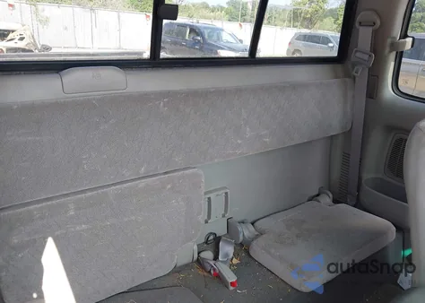 2003 Toyota Tacoma z USA, uszkodzony, nr VIN 5TEWM72N03Z249726